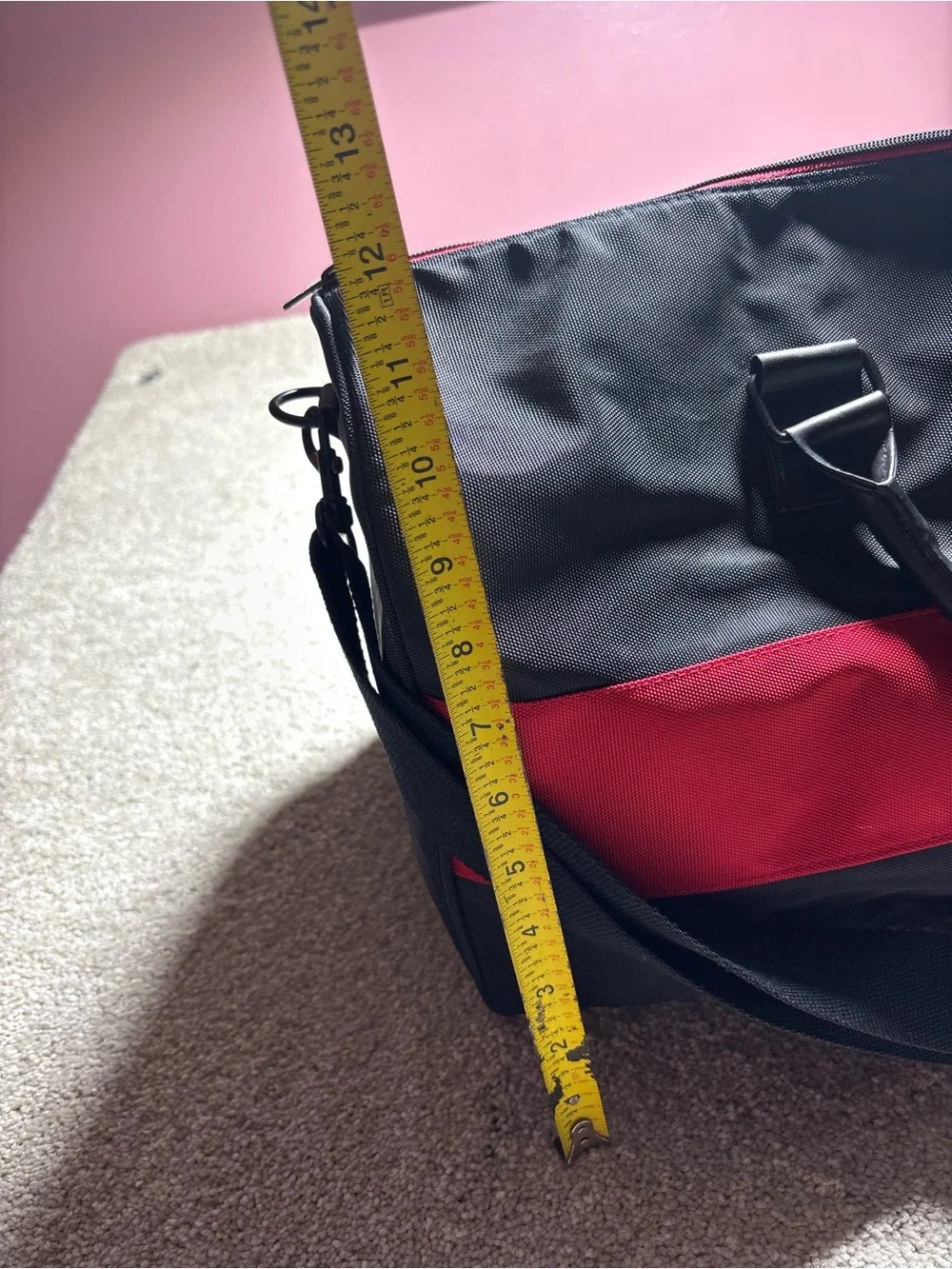 Ralph Lauren Polo Weekend Hand Bag travel Weekender Black and Red duffle.